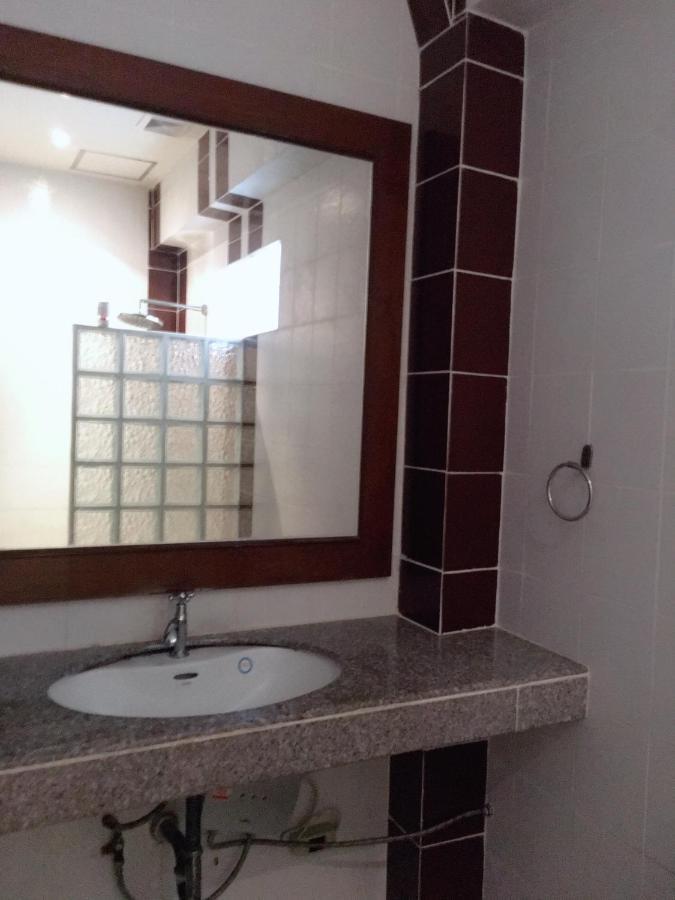 Phadee Apartment Karon Exterior foto